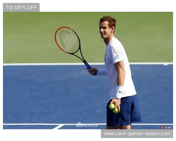 穆雷复出拳击赛，力压阿隆·阿姆斯特朗重回世界拳坛